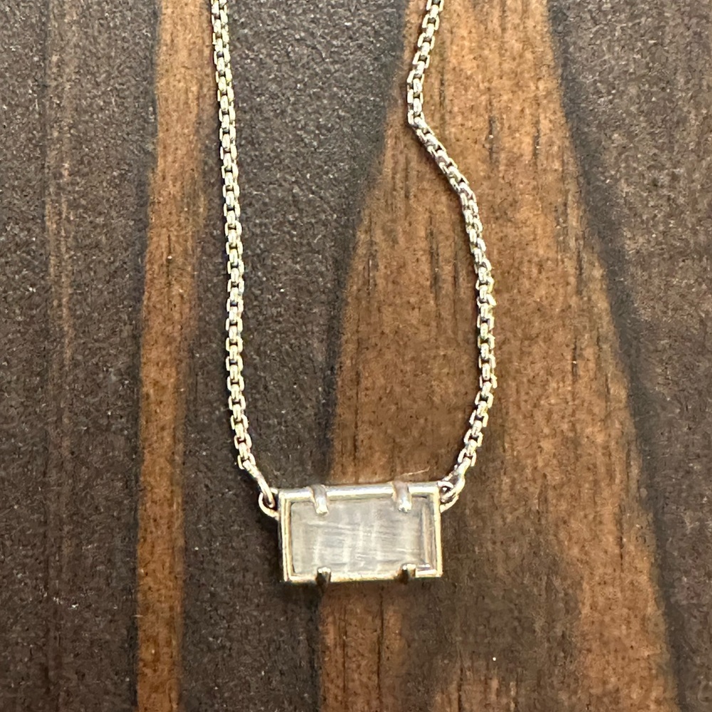Kendra Scott Pattie Silver Pendant Necklace